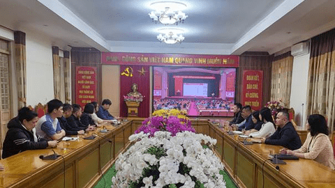 CHI BỘ SỞ DÂN TỘC VÀ TÔN GIÁO TỔ CHỨC THAM DỰ HỘI NGHỊ TRỰC TUYẾN HỌC TẬP, QUÁN TRIỆT NGHỊ QUYẾT ĐẠI HỘI ĐẢNG BỘ TỈNH LẠNG SƠN LẦN THỨ XVIII